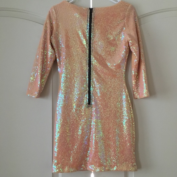 ❌SOLD❌NWT SOLD OUT/OOS NastyGal sequin mini dress - Picture 3 of 7